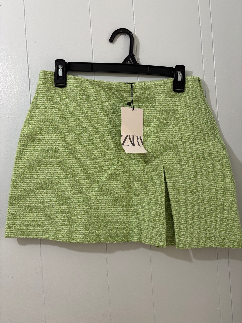 Zara Tweed Mini Skirt in Green & White Size Small NWT